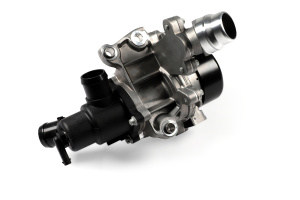 VESIPUMPPU TERMOSTAATILLA 4-SYL CDI OM651 (HEPU) 3