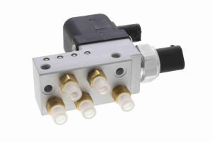 PERÄN NOSTO MAGNEETTIVENTTIILI ETUAKSELI (VAICO) 4