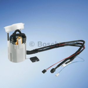 POLTTOAINEPUMPPU CDI OM646 OIK TANKISSA (BOSCH)