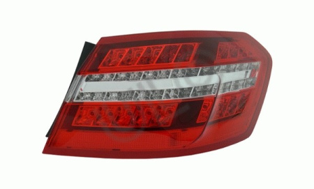 TAKAVALO ULOMPI LED OIK SEDAN W212 01.09-01.13 (ULO)
