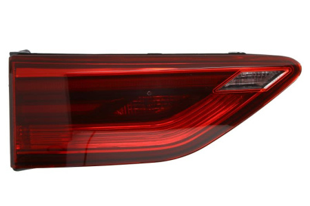 TAKAVALO LED SISEMPI VAS VW GOLF VIII 07.19-05.24 (TYC)
