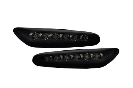 SIVUVILKKUPARI LED BMW 1 E81/E87,E82/E88, 3 E90/E91, X1 E84 11.03-06.15 (TYC)