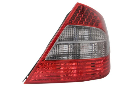 TAKALYHTY LED ULOMPI OIK MERCEDES E W211 SEDAN 03.02-07.09 (TYC) TYC 11-11787-06-9
